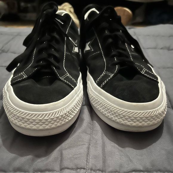 Black converse with white star
Size 11 in US men’s
Only worn 6 times - Picture 4 of 4